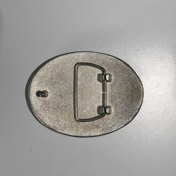 Cheetah print belt buckle - Picture 2 of 2